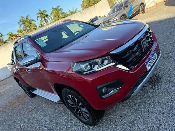FIAT TITANO 2.2 TURBO DIESEL RANCH 4X4 AT6 FIAT TITANO 2.2 TURBO DIESEL RANCH 4X4 AT6